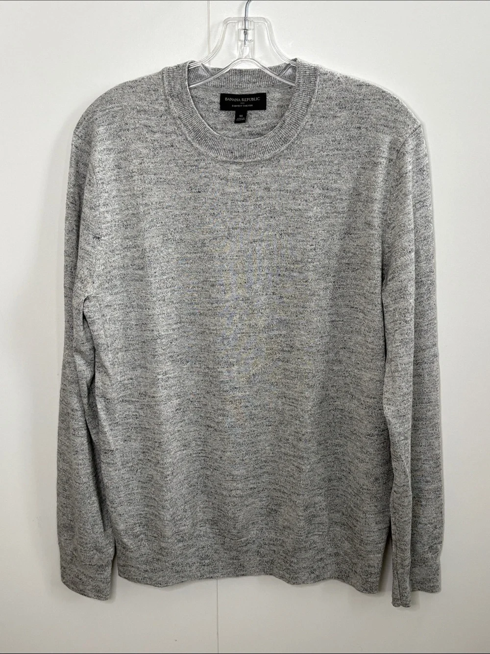 Banana Republic Men's Heather Gray Everyday Crewneck Sweater M